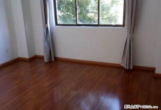 出租梨花溪 1500元 3室2厅2卫 精装修，随时带看 多套 - 大理28生活网 dali.28life.net
